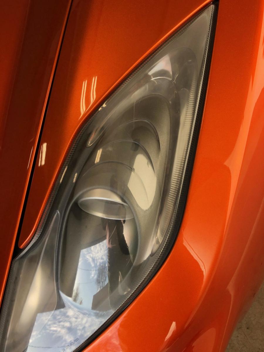 Детали экстерьера McLaren MP4-12C 2012 года  (фото 14 из 48)